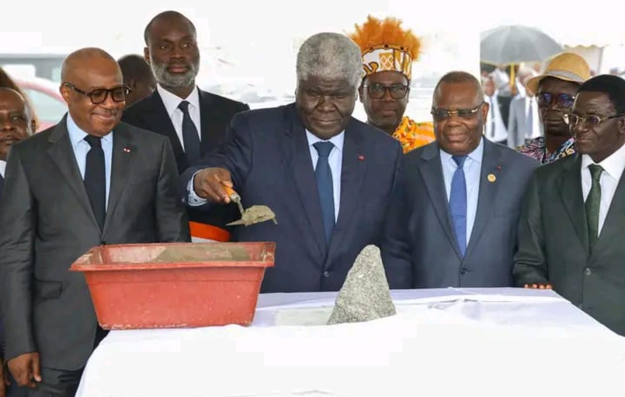 Bingerville : Beugré Mambé pose la première pierre du siège du Pôle Pénal Économique et Financier