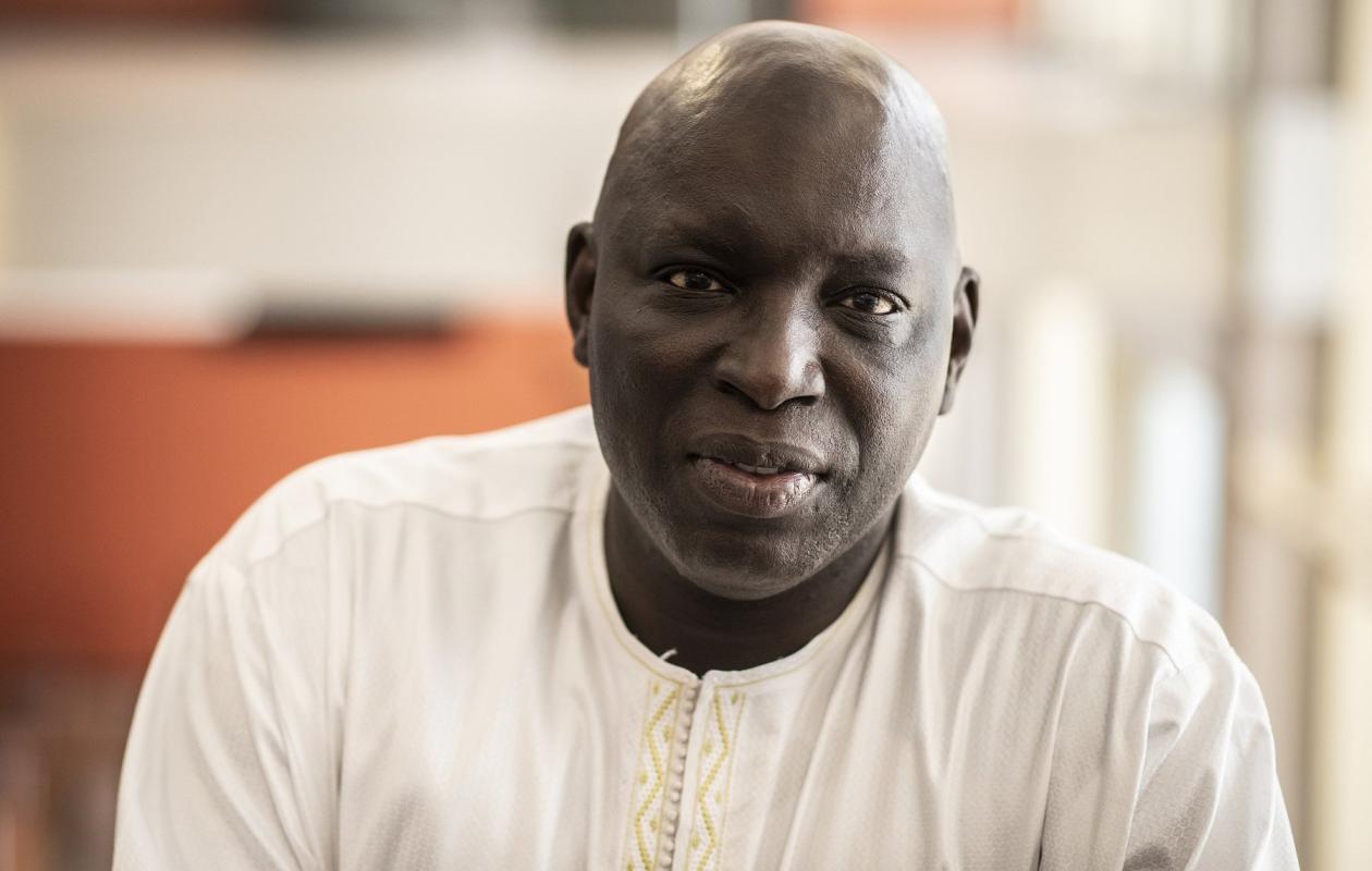 Sénégal : le patron de presse Madiambal Diagne a été interpellé en France