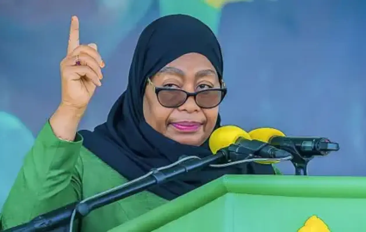 Tanzanie : Samia Suluhu Hassan investie présidente pour un second mandat