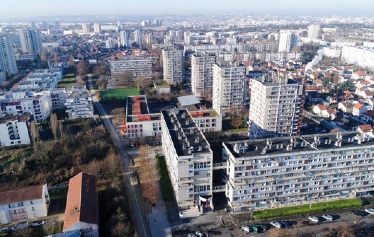 Six adolescentes déguisées, qui réclamaient des bonbons pour Halloween, attaquées à l'acide