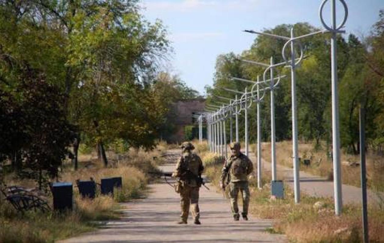 Ukraine: la Russie poursuit sa progression et menace avant tout la région de Donetsk