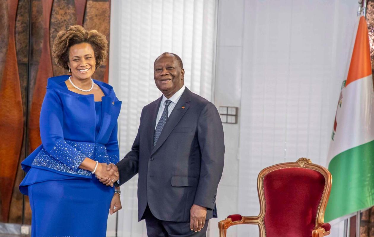 Alassane Ouattara reconduit à la tête de la Côte d’Ivoire : Washington salue sa réélection