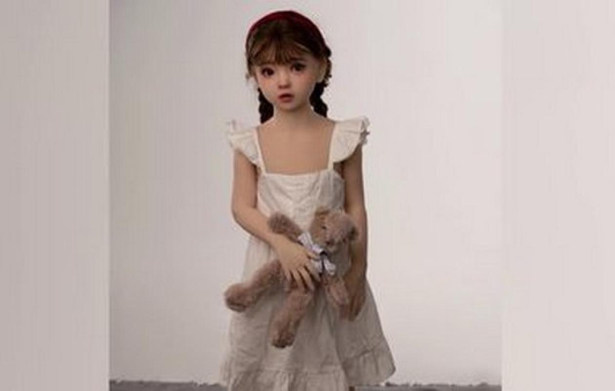 Une poupée sexuelle interceptée dans le sud de la France : le destinataire est déjà connu de la justice