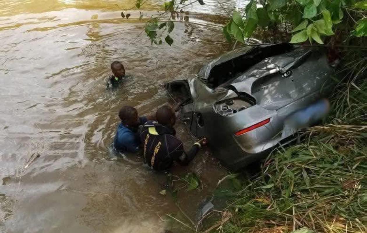 Drame à Fresco : un conducteur de VTC perd la vie dans une sortie de route