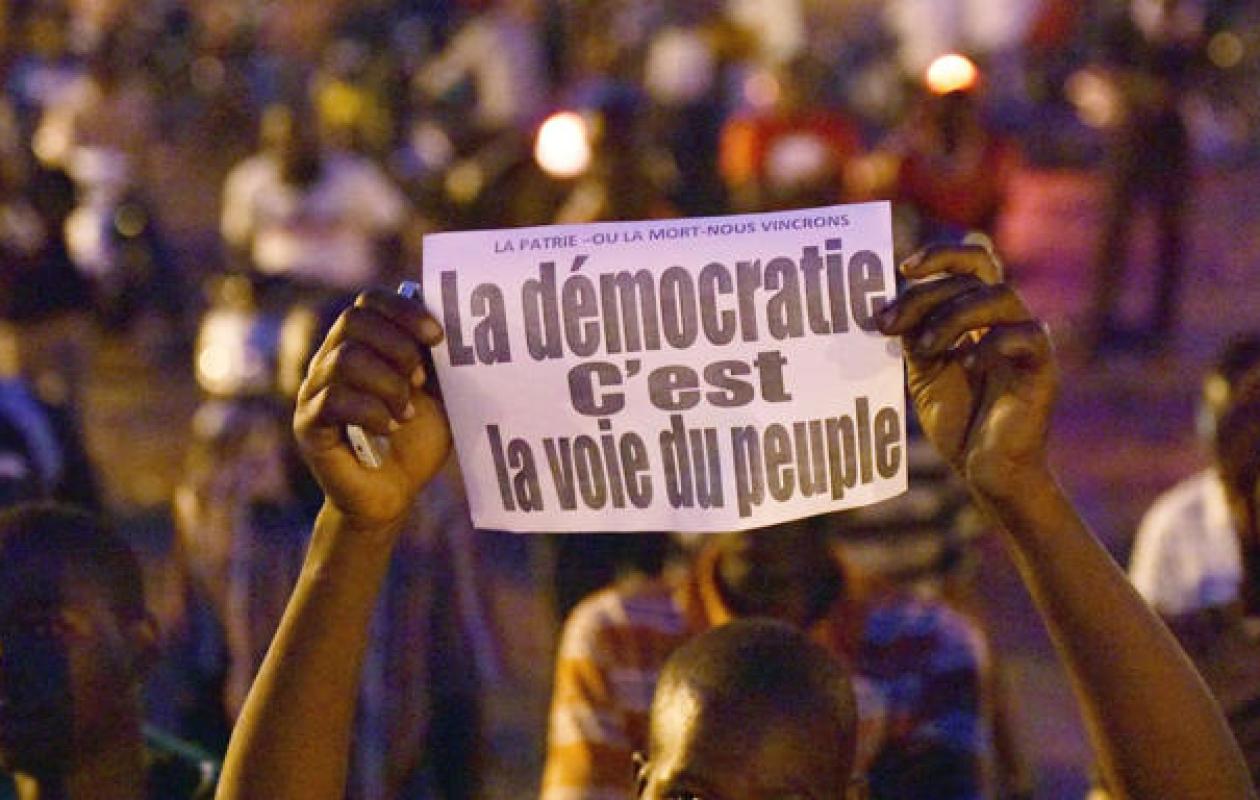 Qui peut sauver la démocratie en Afrique ?