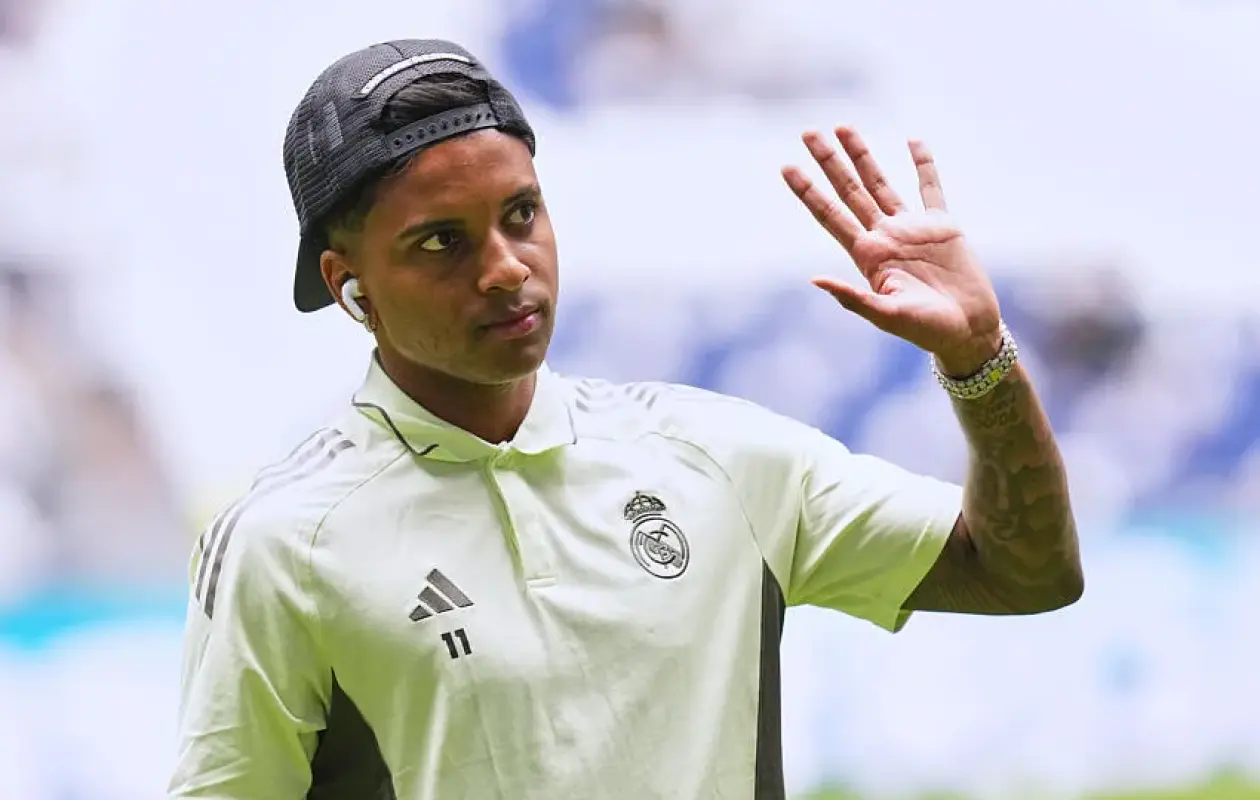 Rodrygo sur le départ ? Le Real Madrid face au dilemme de l'offre de 80M€ de Tottenham