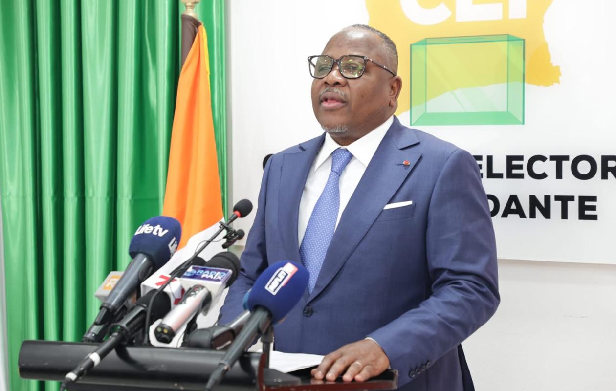 Législatives 2025 : 1143 candidatures validées