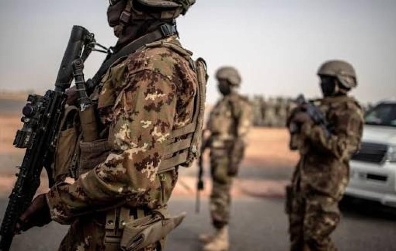 Mali: les jihadistes du Jnim tentent de convaincre et annoncent un durcissement du blocus