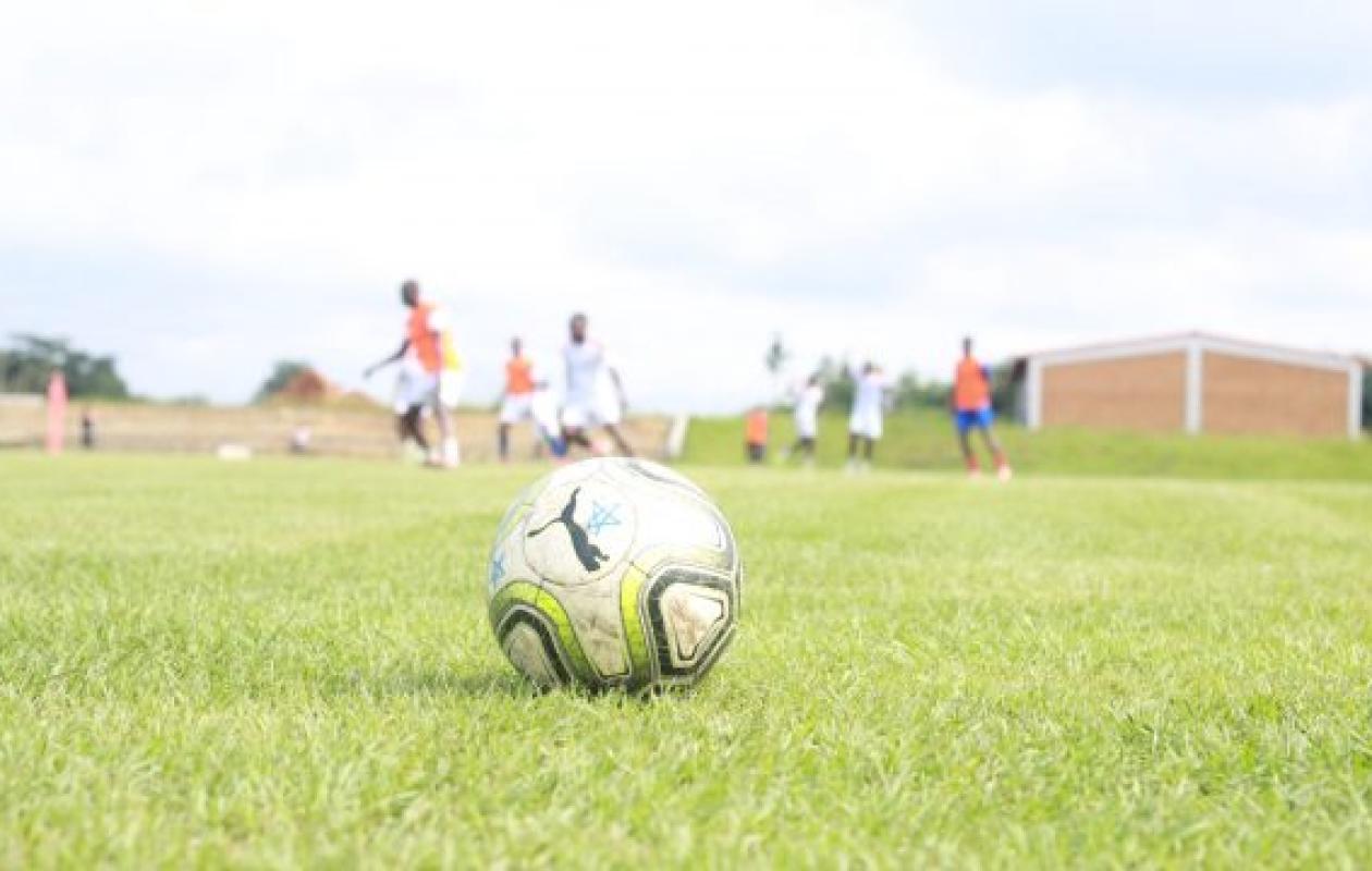 Tragédie à Yamoussoukro : Décès d'un jeune footballeur ivoirien en plein entraînement