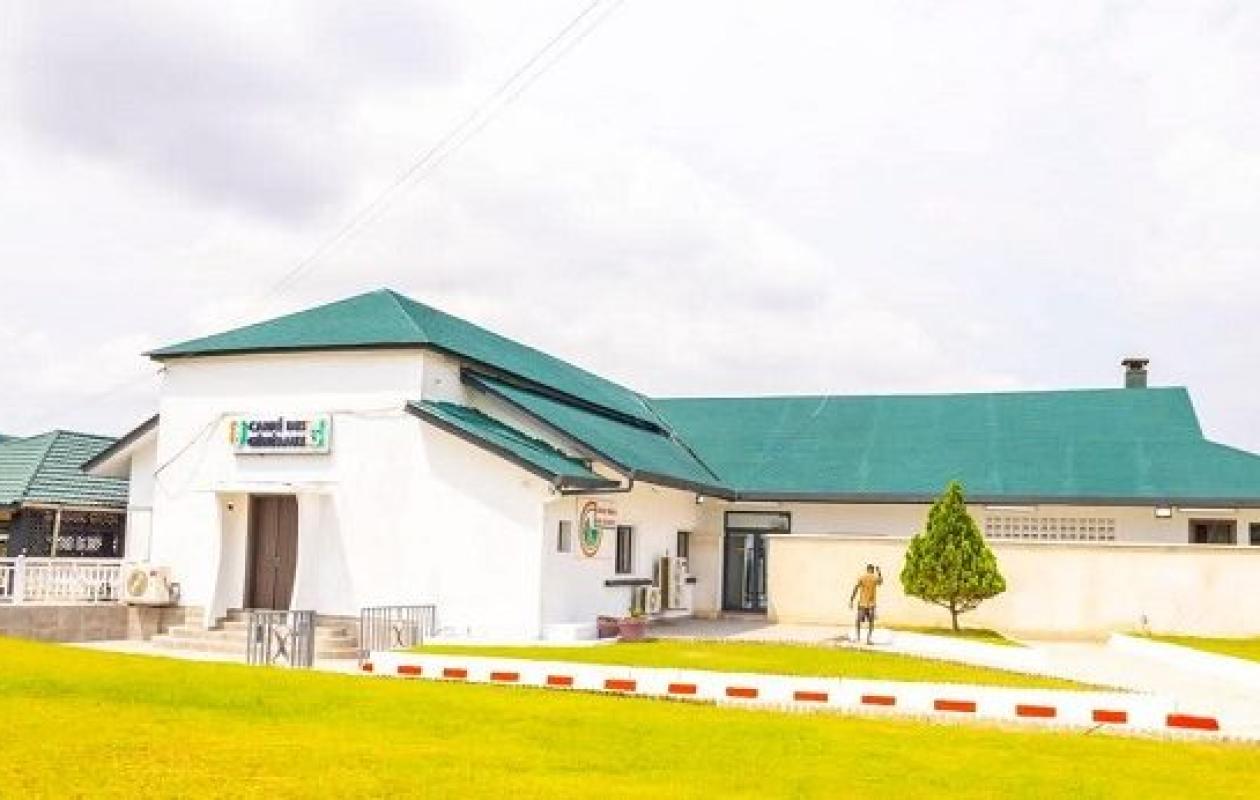 Défense : Le Cercle Mixte des Armées Rénové Devient le Nouveau Lieu de Référence d'Abidjan