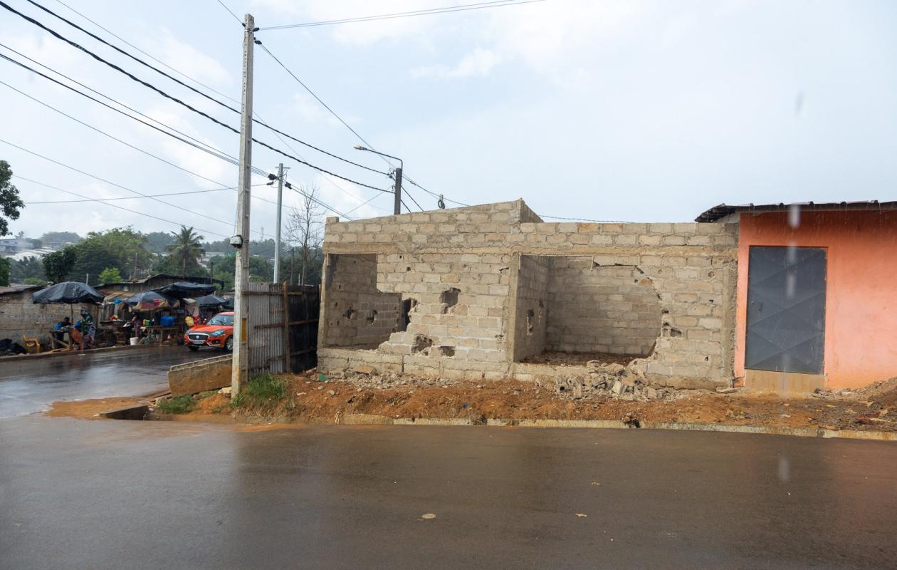 Bingerville : déguerpissement de magasins, forte tension au quartier Gbagba