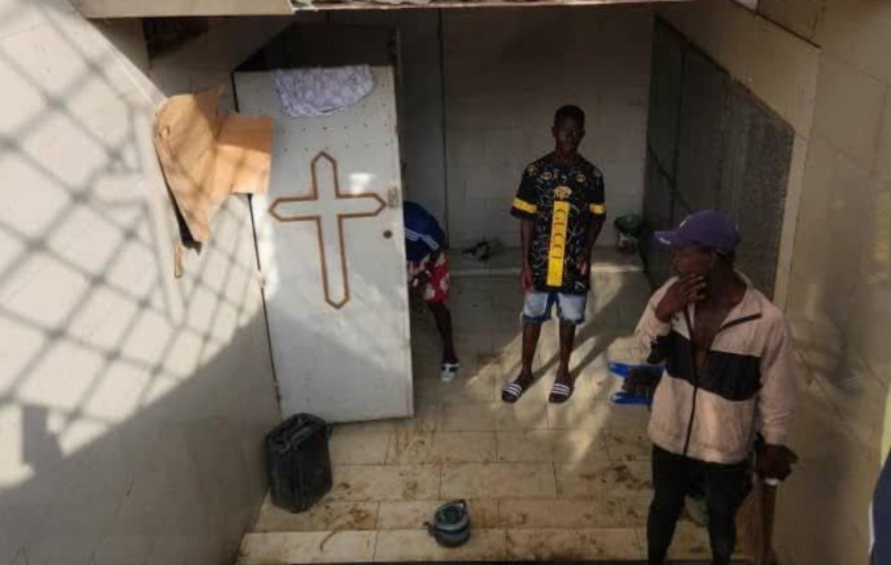Abidjan : Williamsville, un caveau familial squatté par  des sans-abri