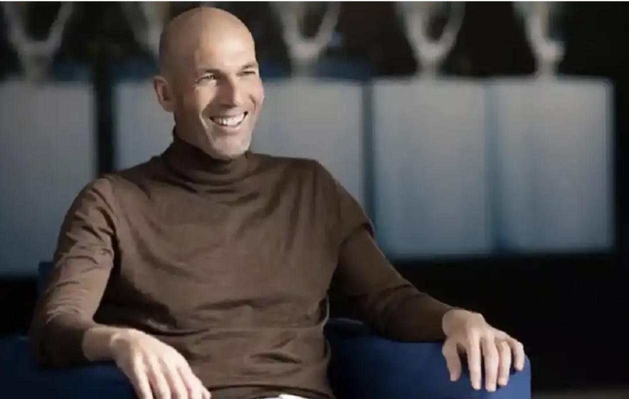 Zidane lève le voile sur sa recette gagnante au Real Madrid : « Sans le vestiaire, rien n’est possible »