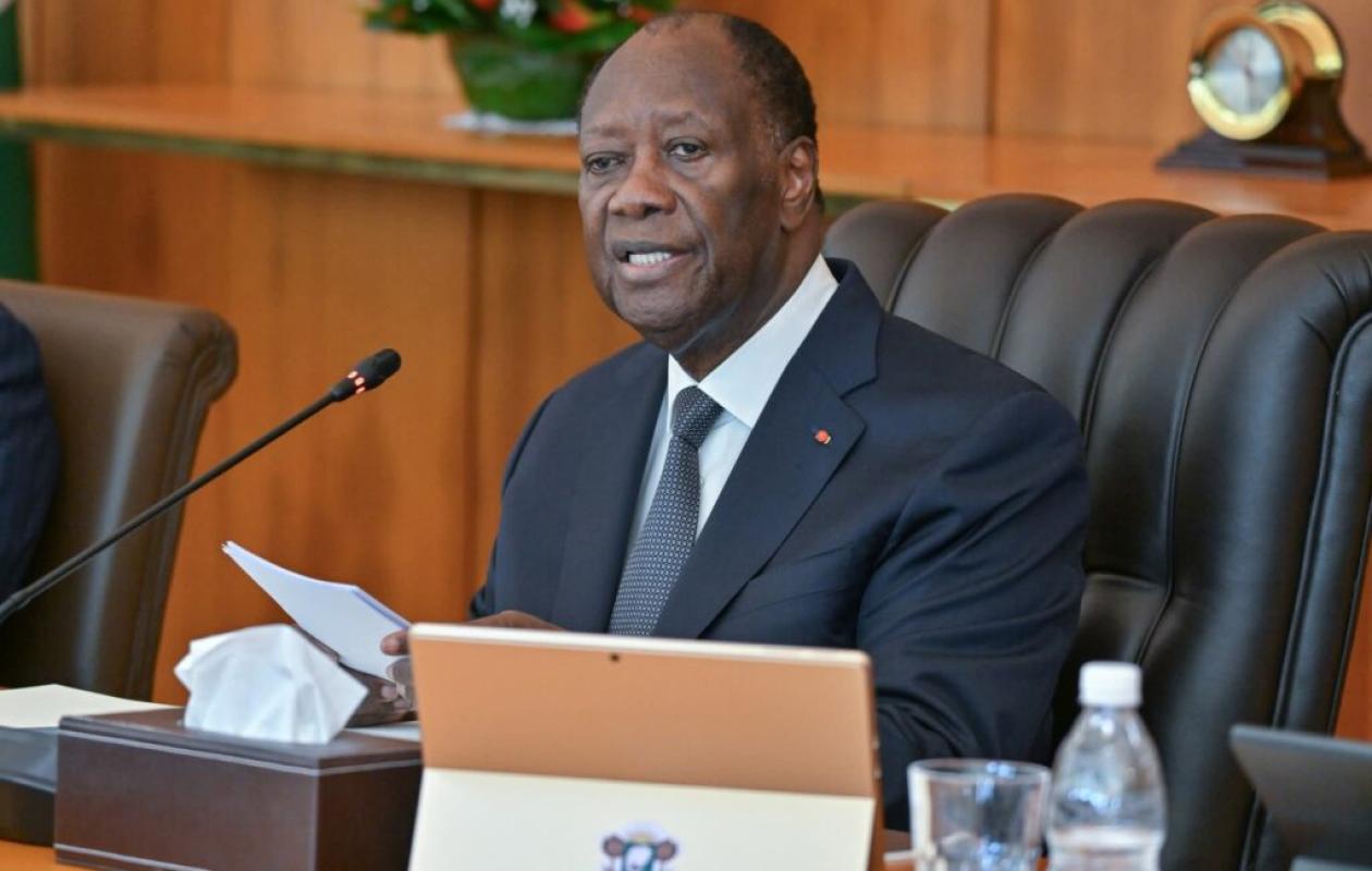 Alassane Ouattara renforce son exécutif : Ibrahim Cissé Bacongo et Augustin Thiam reconduits à la tête des Districts autonomes