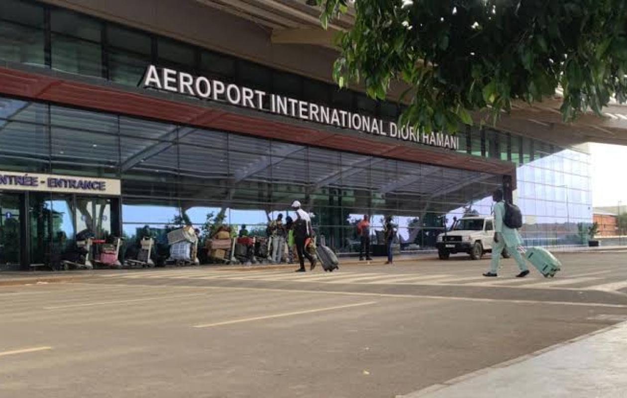 Attaque d'un aéroport au Niger : le chef de la junte accuse la France, le Bénin et la Côte d'Ivoire