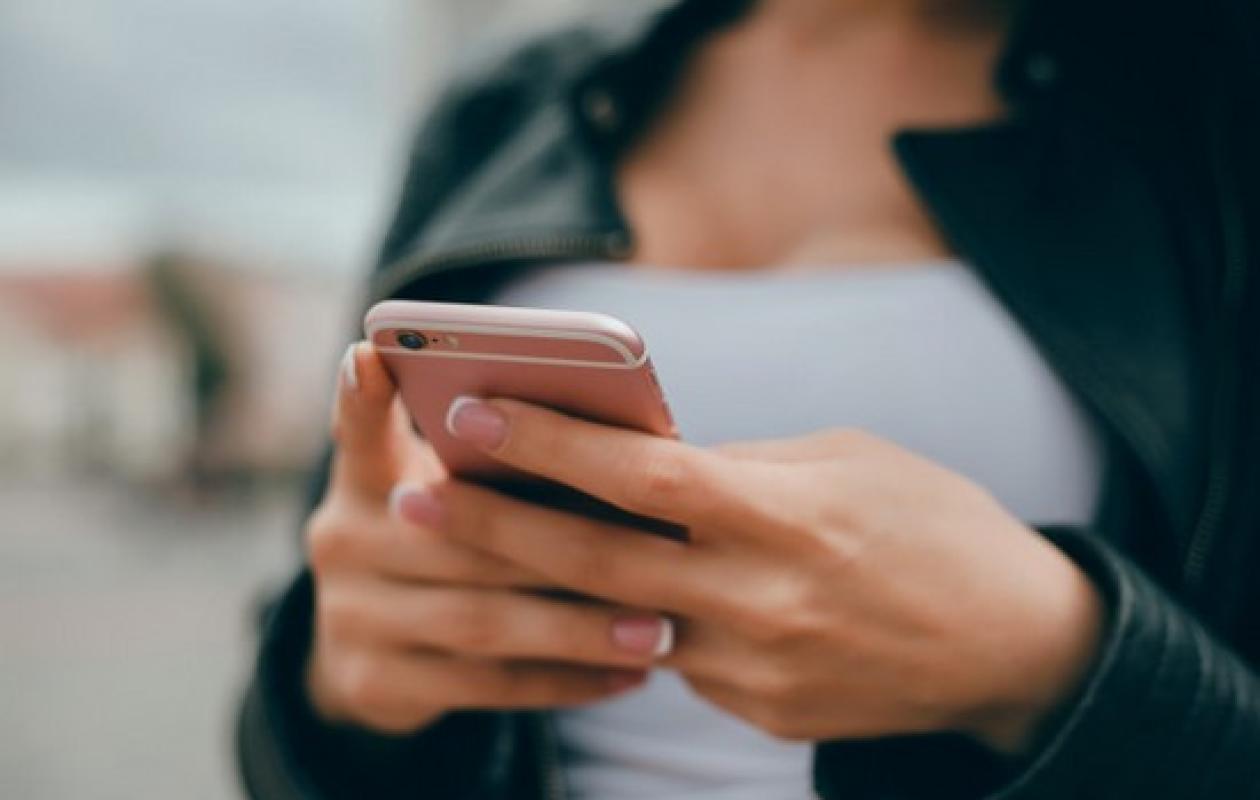 Une adolescente de 15 ans a rendez-vous avec un garçon : elle est lynchée par 6 adolescents