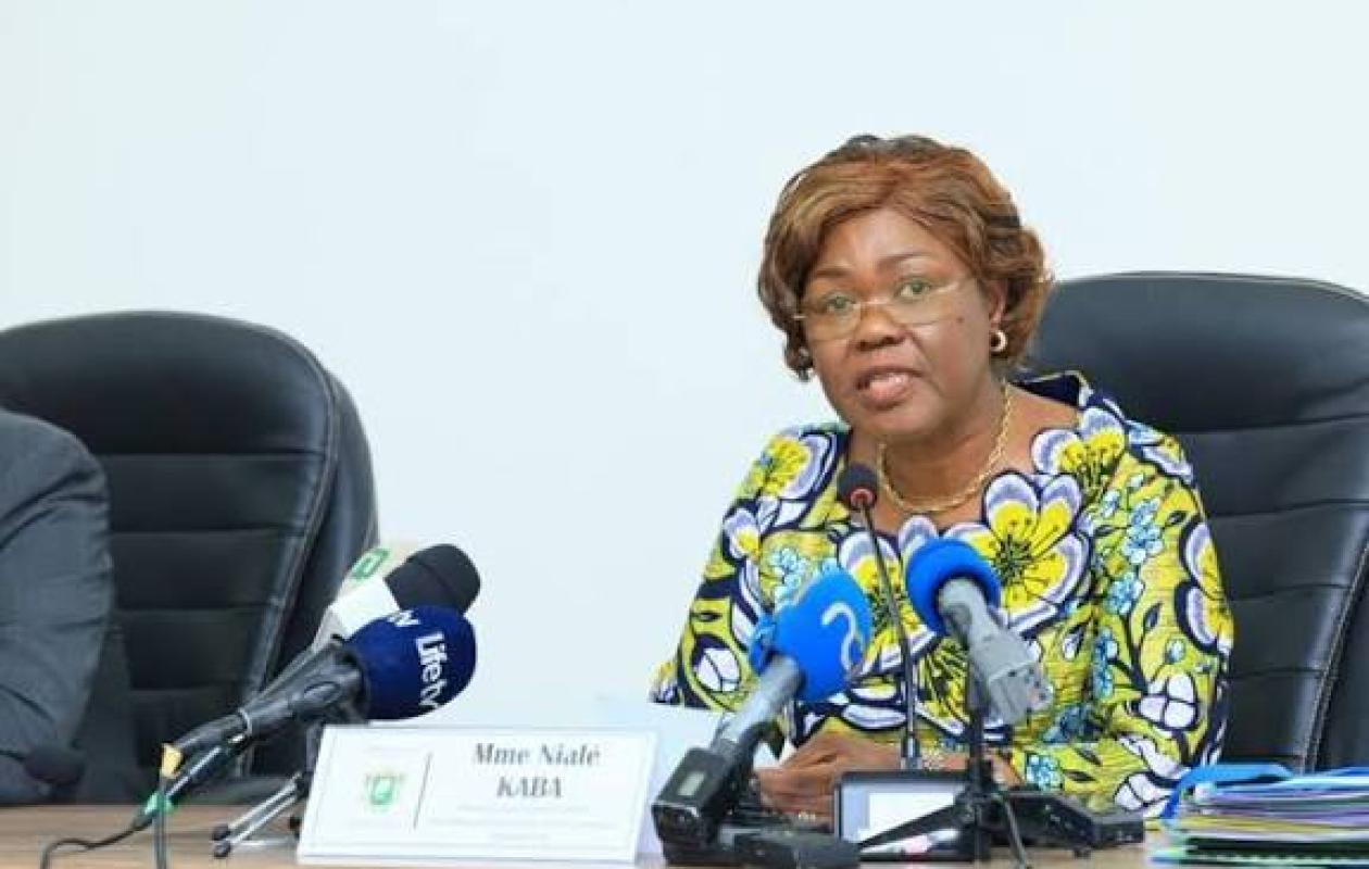 Tensions diplomatiques Abidjan–Niamey : Nialé Kaba convoque l’ambassadeur du Niger après de graves accusations contre le Président Ouattara