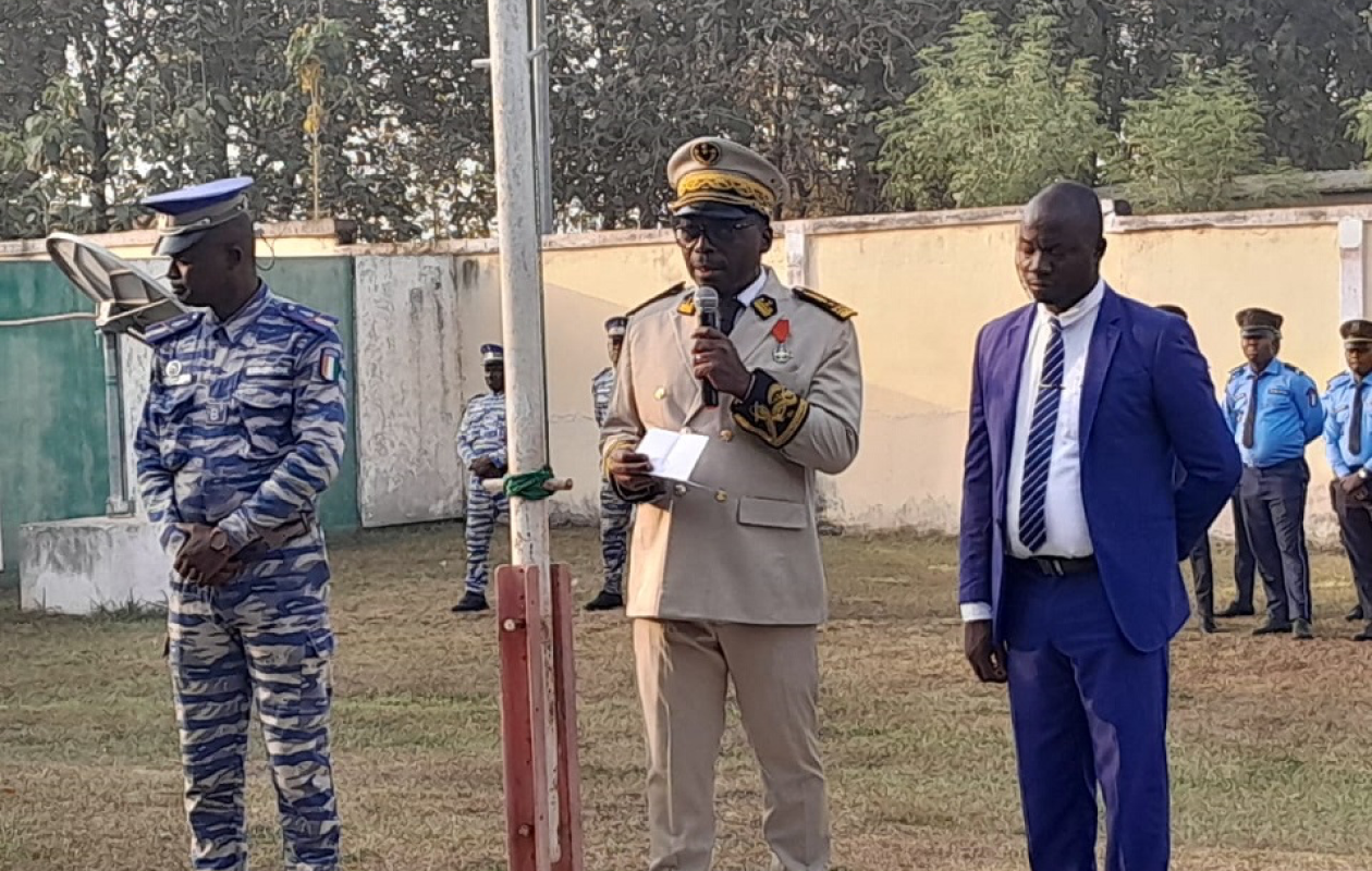 Sécurité routière à Tiébissou : le préfet invite au port du casque