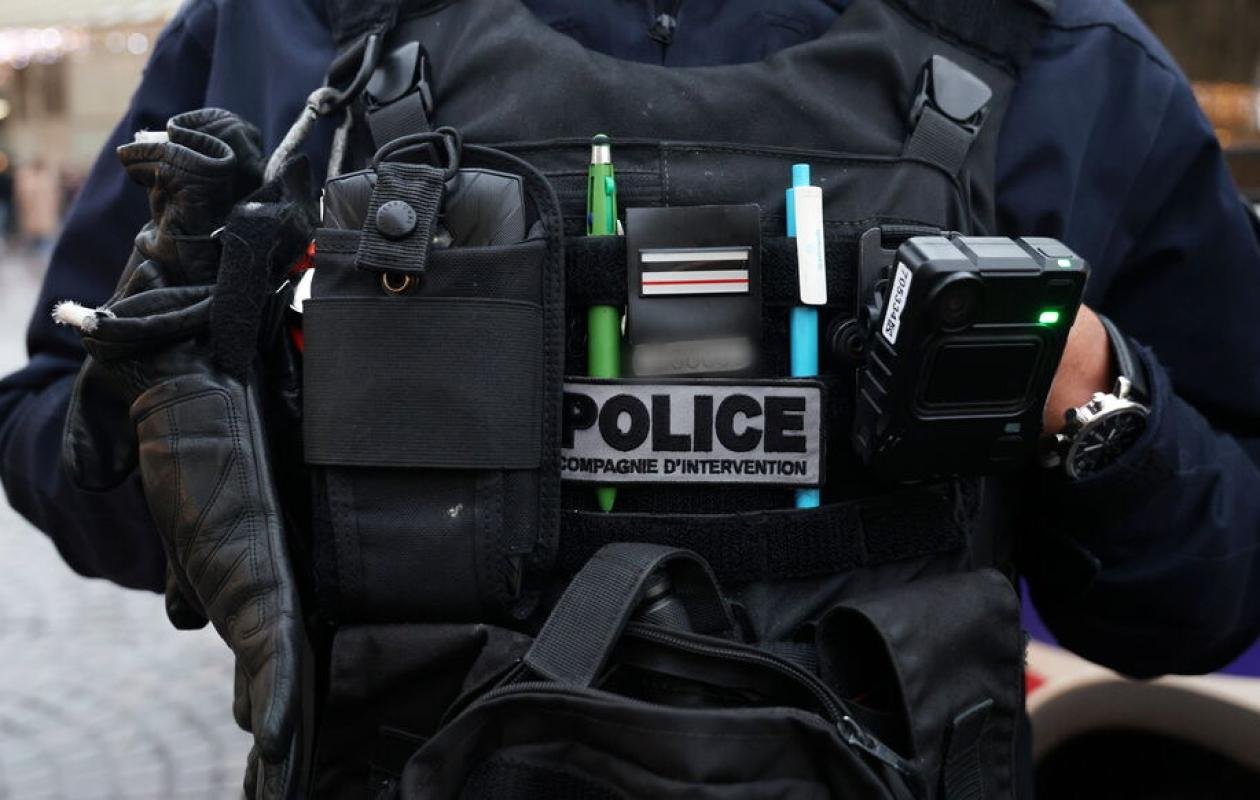 Trafic de stupéfiants : 12 interpellations, 40 kg de cannabis et 125 000 euros saisis en Seine-Saint-Denis