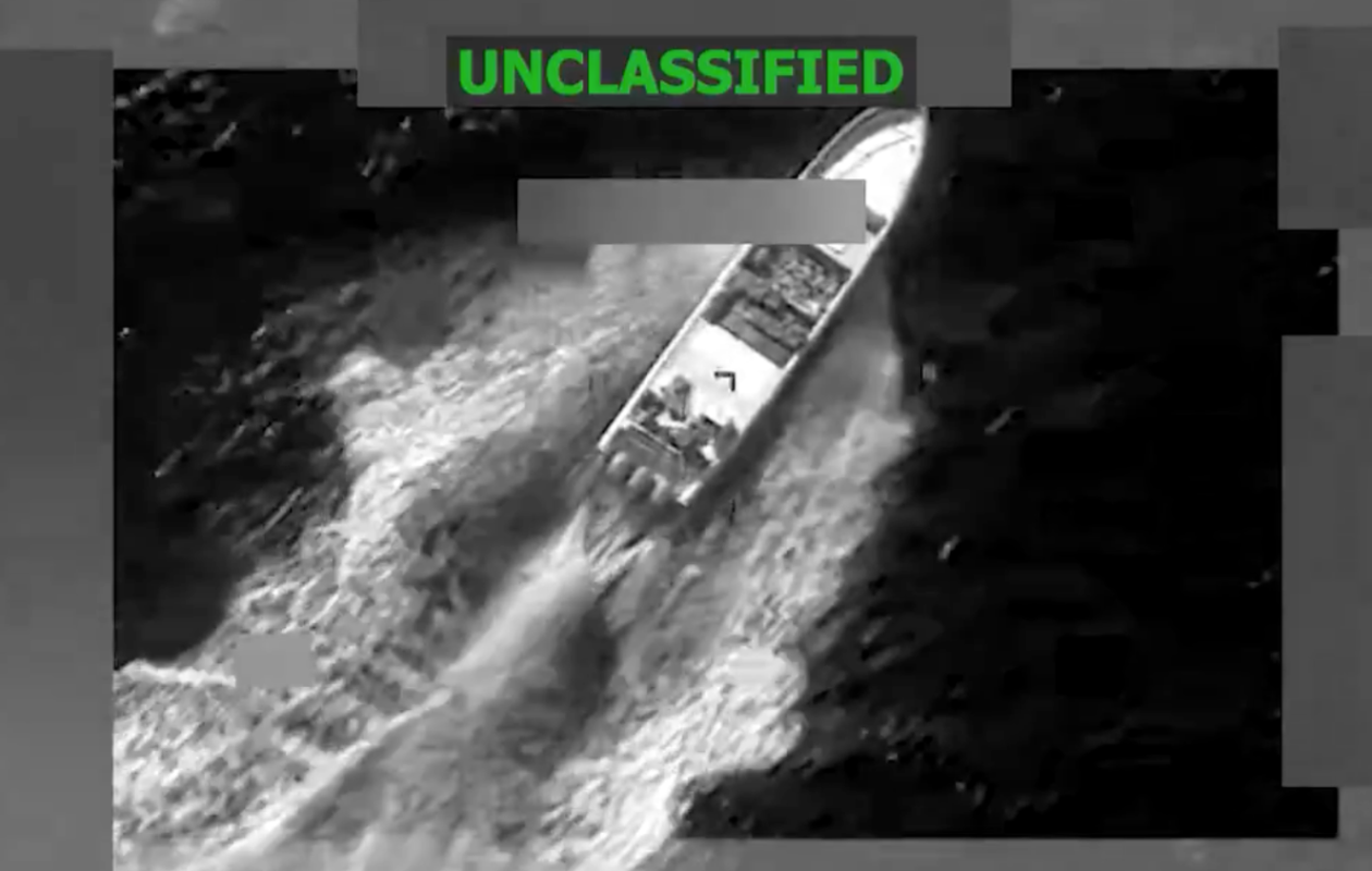 Les Etats-Unis bombardent de nouveau une embarcation dans le Pacifique pour des soupçons de trafic de drogue, deux personnes tuées