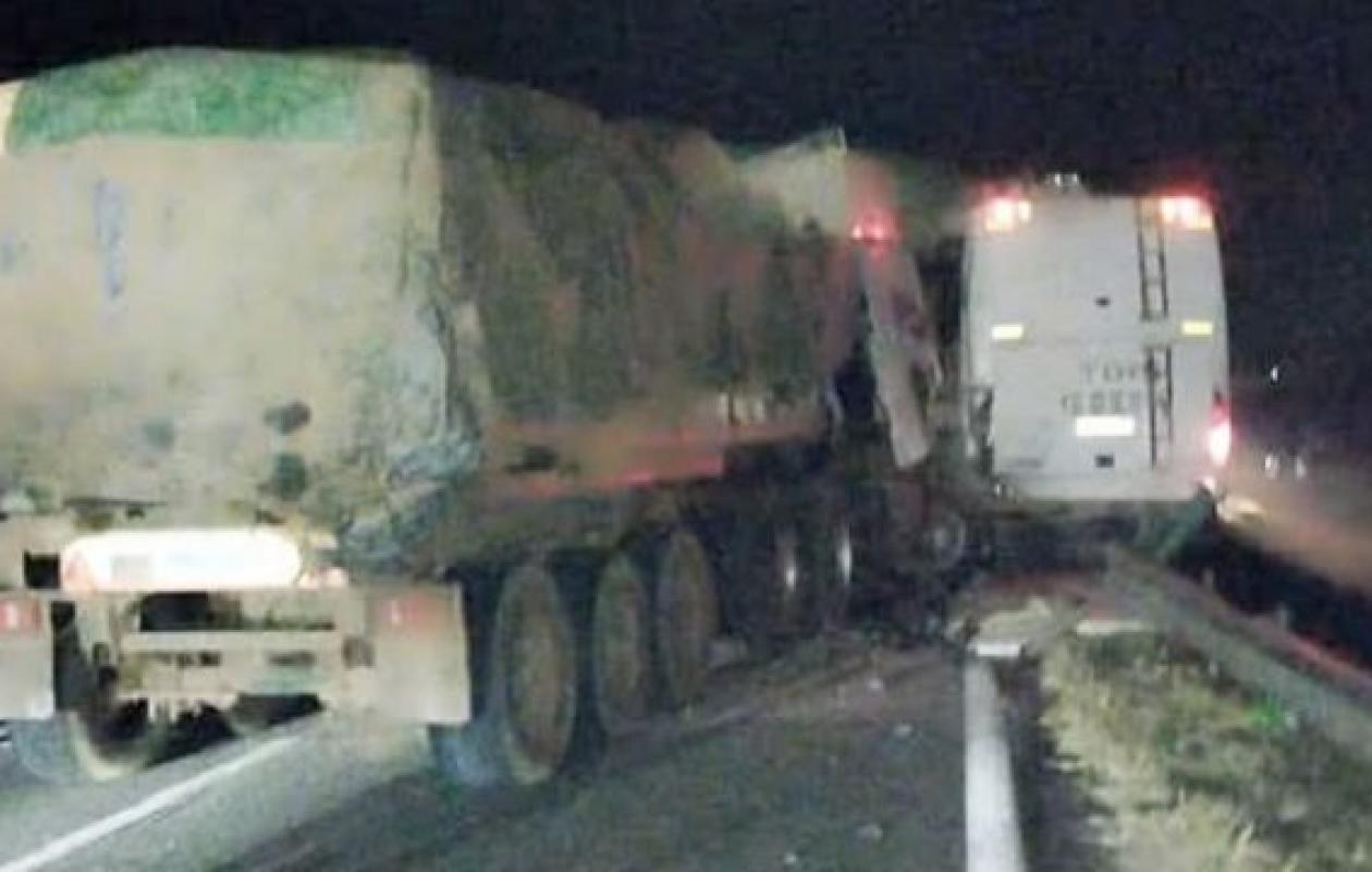 Drame routier à Katiola : Un violent choc entre un car et un camion fait 3 morts