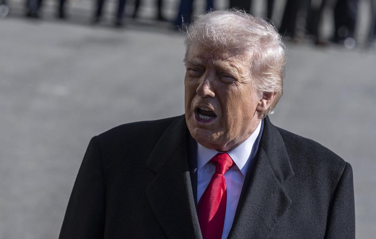 Donald Trump accentue la pression sur une Cuba « en faillite »