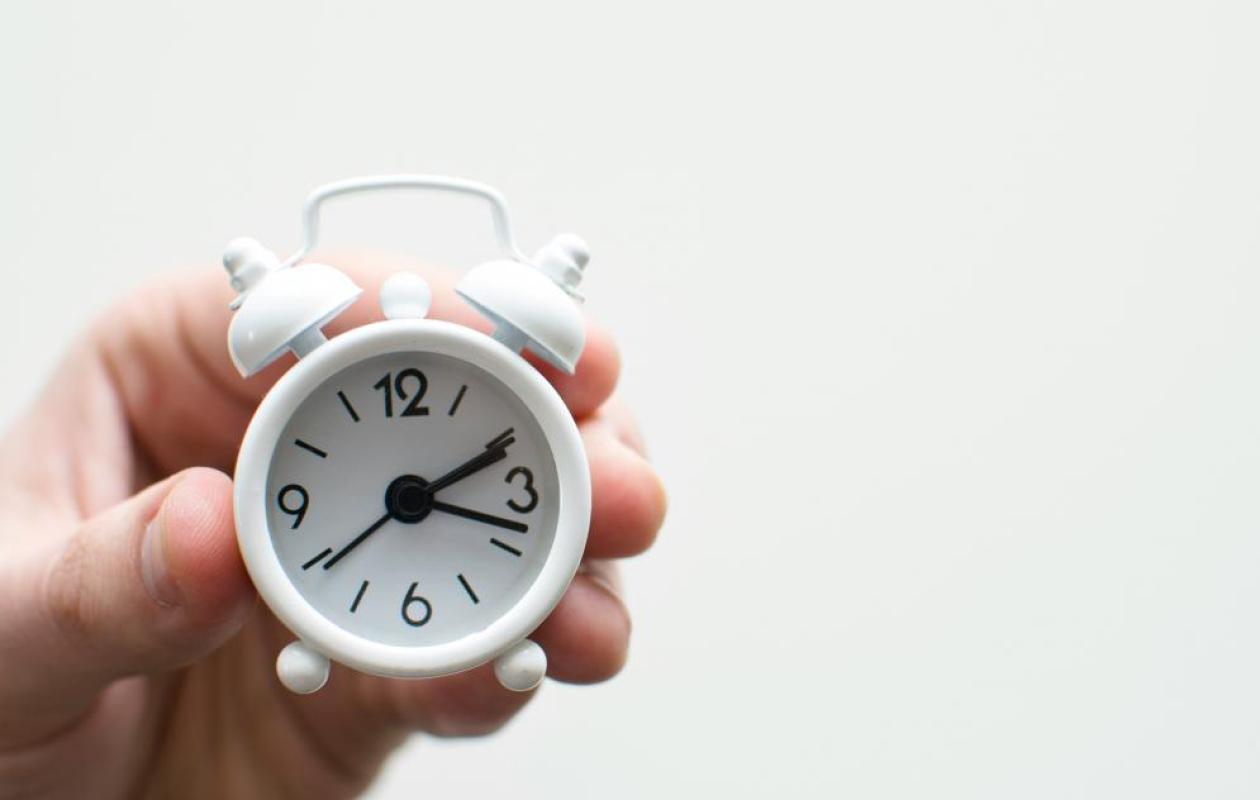 Travail : une salariée licenciée parce qu’elle arrivait systématiquement en avance