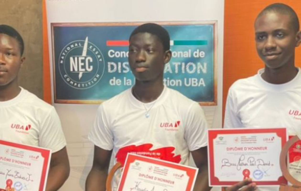 Un élève de Bongouanou classé premier au Concours national de dissertation