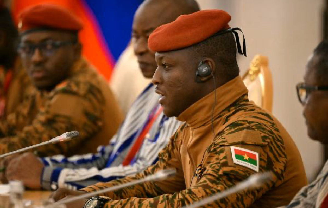 Le Burkina Faso s’accorde 25% supplémentaire dans le capital de la mine d’or de Kiaka