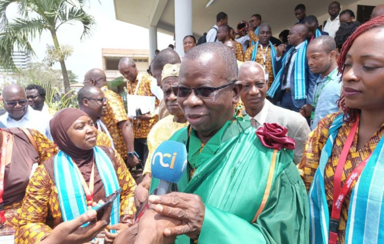 Université Félix Houphouët-Boigny célèbre le Pr Aka Kouamé lors des Journées des sciences géologiques