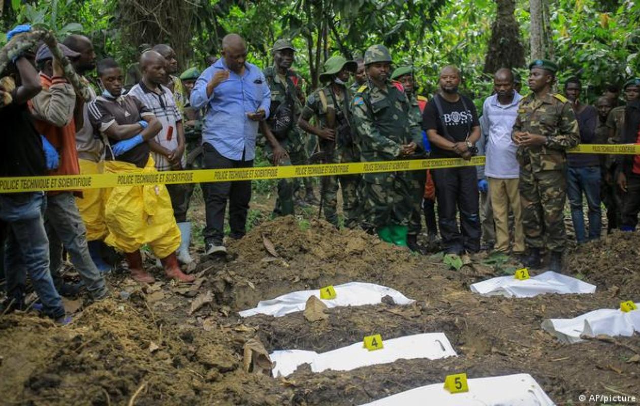 Est de la RDC: les autorités affirment avoir découvert deux fosses communes à Uvira