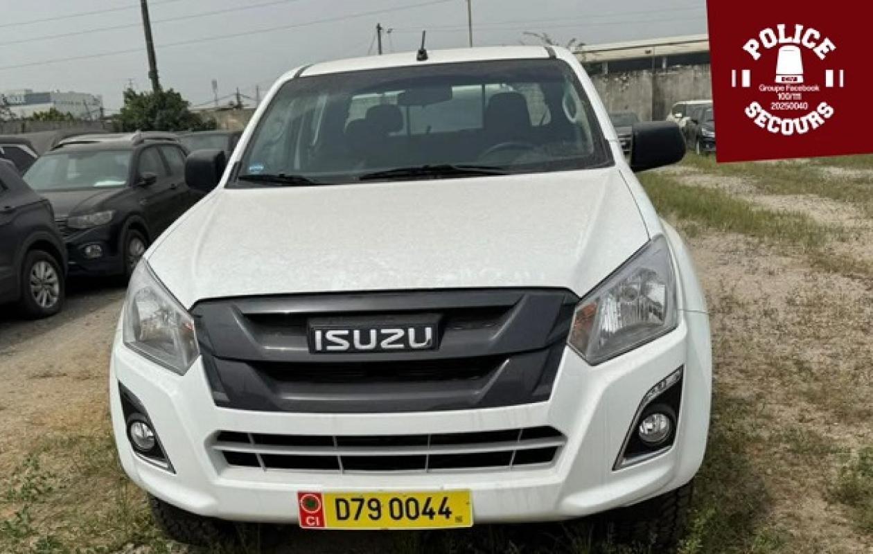 Incivisme routier : Un agent du ministère de la Jeunesse perd son véhicule… deux heures seulement après la remise officielle