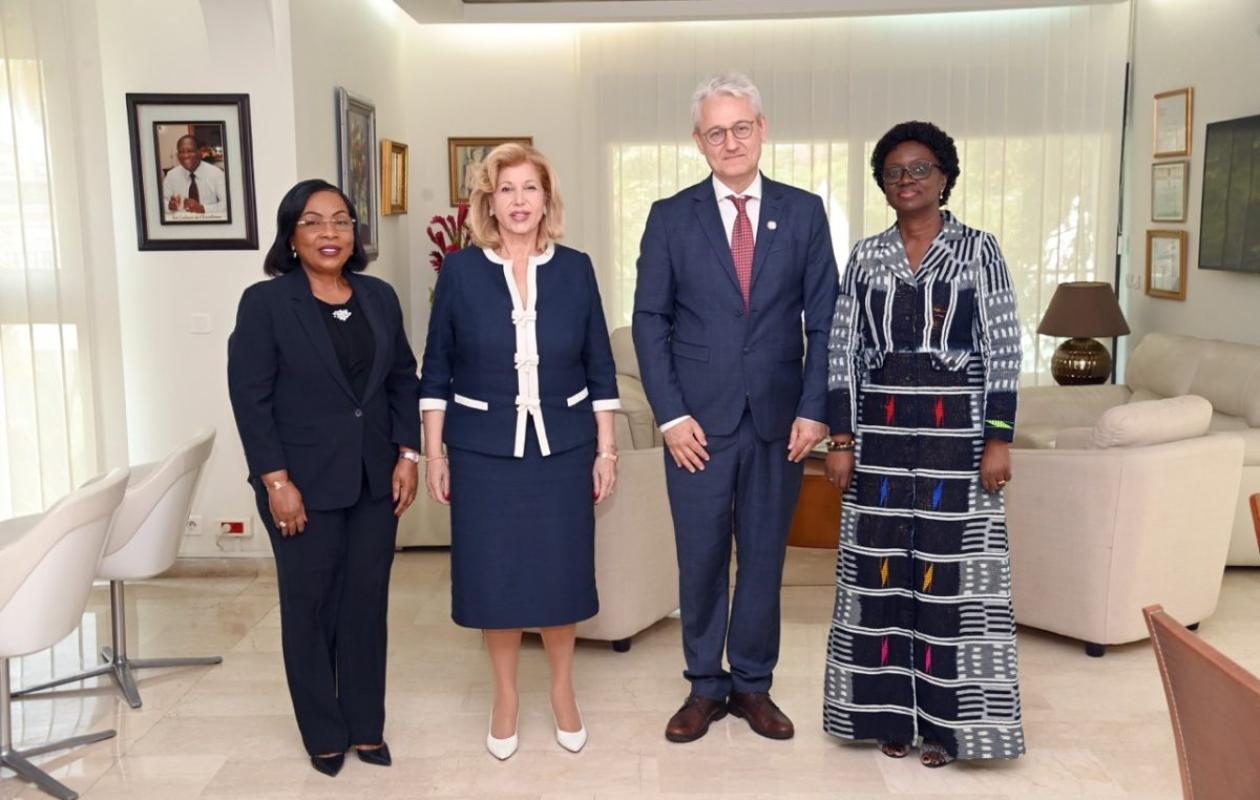 Lutte contre le VIH : le directeur de l’ONUSIDA rend un vibrant hommage à l’engagement de Dominique Ouattara