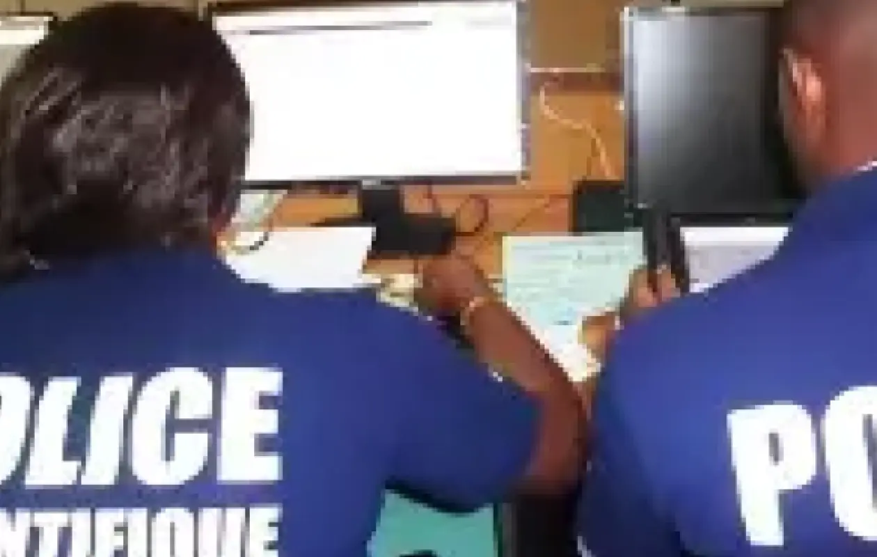 Coup de filet majeur contre la cybercriminalité en Afrique de l’Ouest