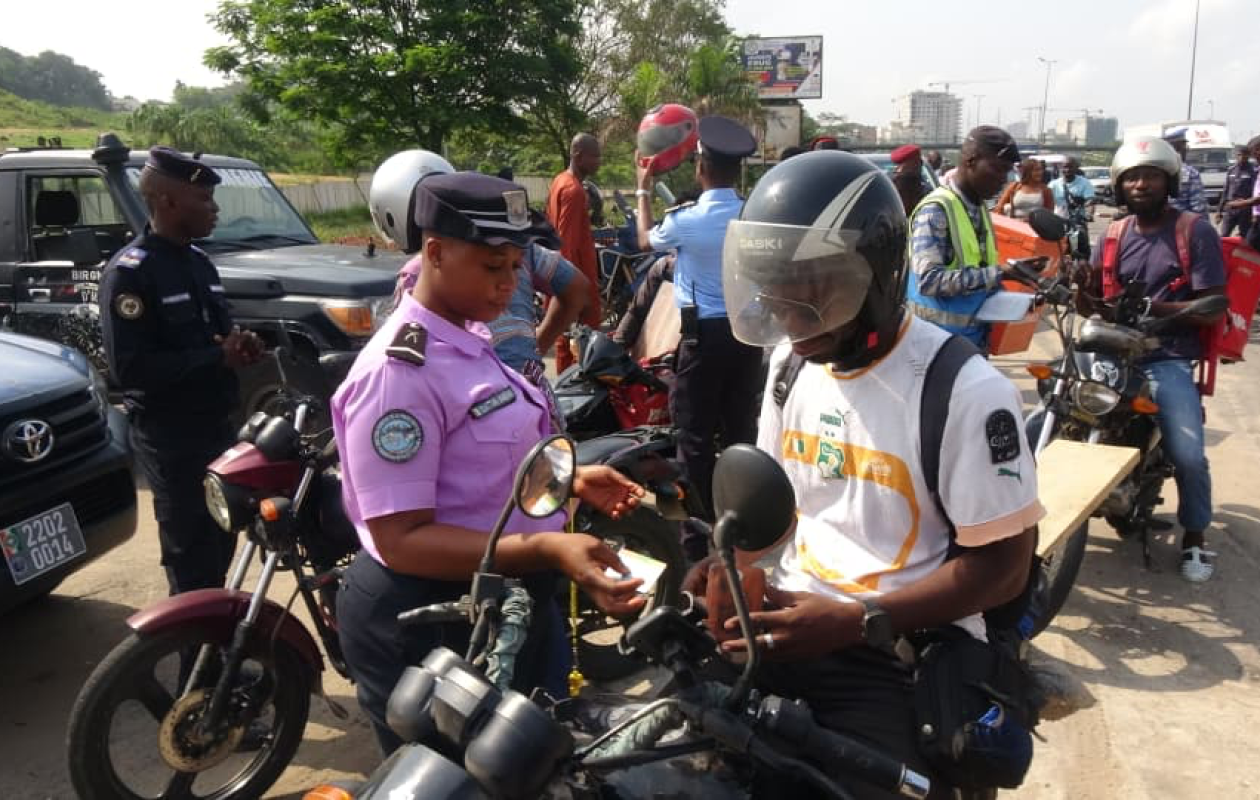 Sécurité routière : plus de 250 véhicules envoyés à la fourrière lors d’un contrôle spécial à Abidja