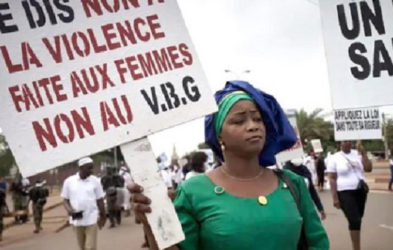 Le cri du cœur des féministes pour la reconnaissance légale du « féminicide »