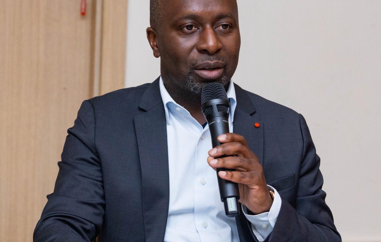 Grand-Bassam : le maire Jean-Louis Moulot réunit chrétiens et musulmans autour d’une rupture de jeûne