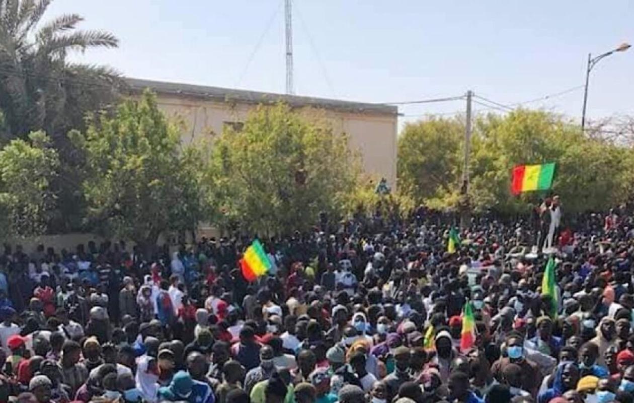 Sénégal : bras de fer social en vue, les syndicats annoncent une grande marche nationale le 8 avril