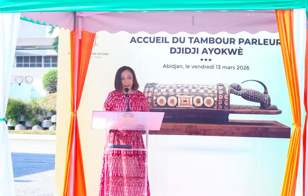 Restitution du patrimoine : le tambour sacré « Djidji Ayôkwè » enfin de retour en Côte d’Ivoire après plus d’un siècle