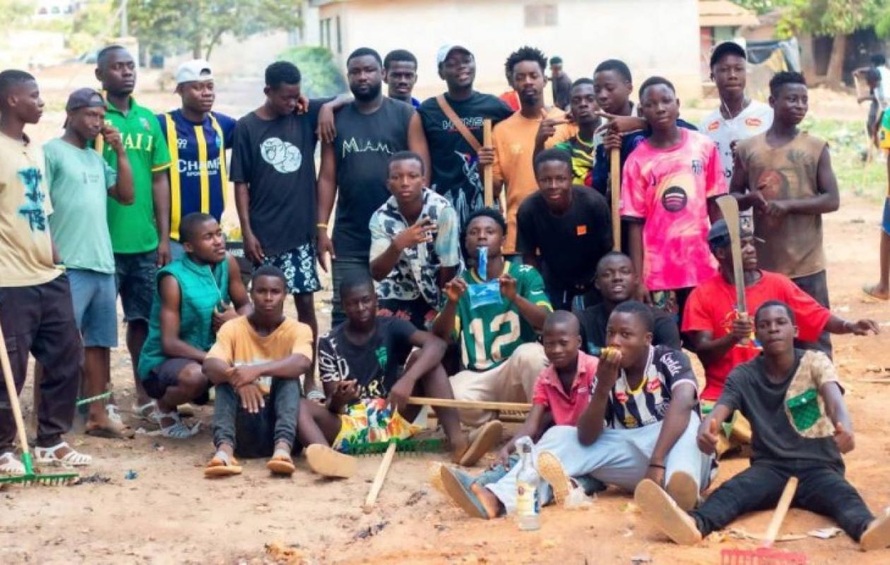 Guiglo : Coup de propre au quartier « Déguerpis » par la jeunesse locale