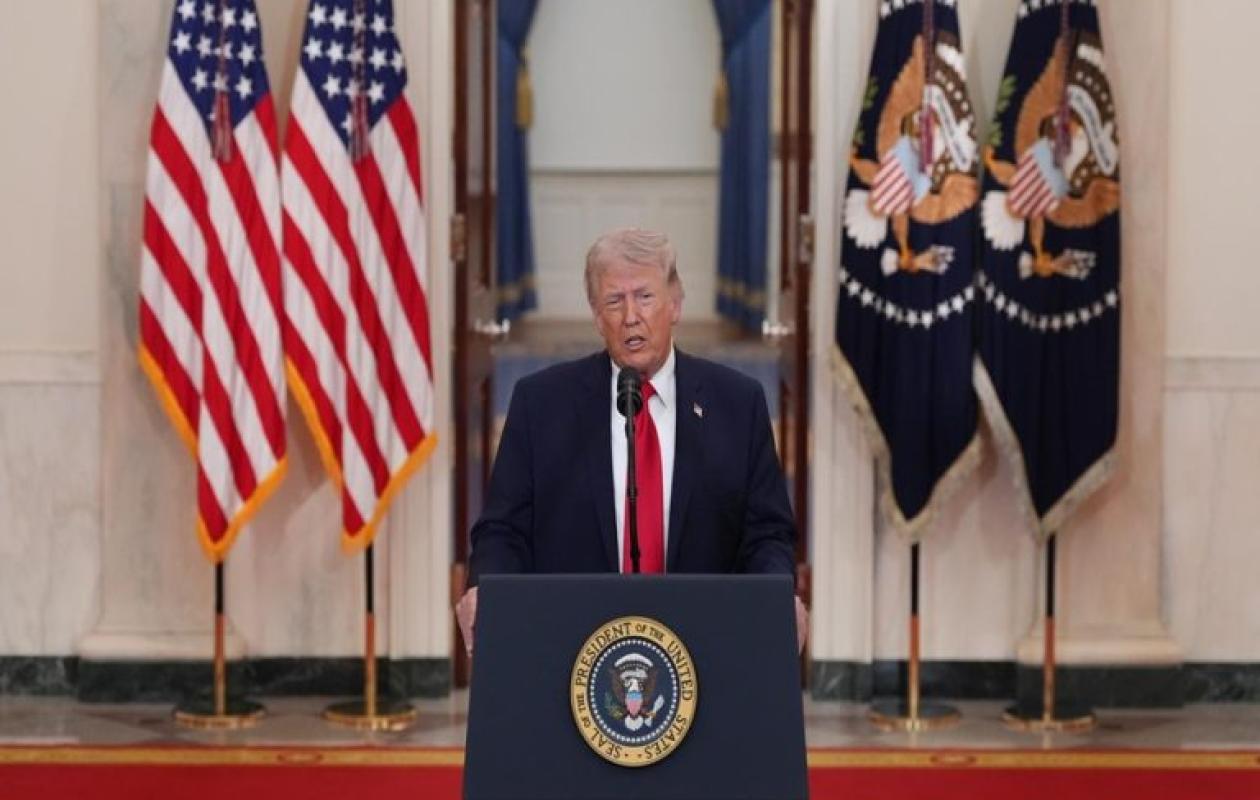 Guerre Iran–États-Unis : Trump fixe un ultimatum de 3 semaines et brandit la menace de frappes massives