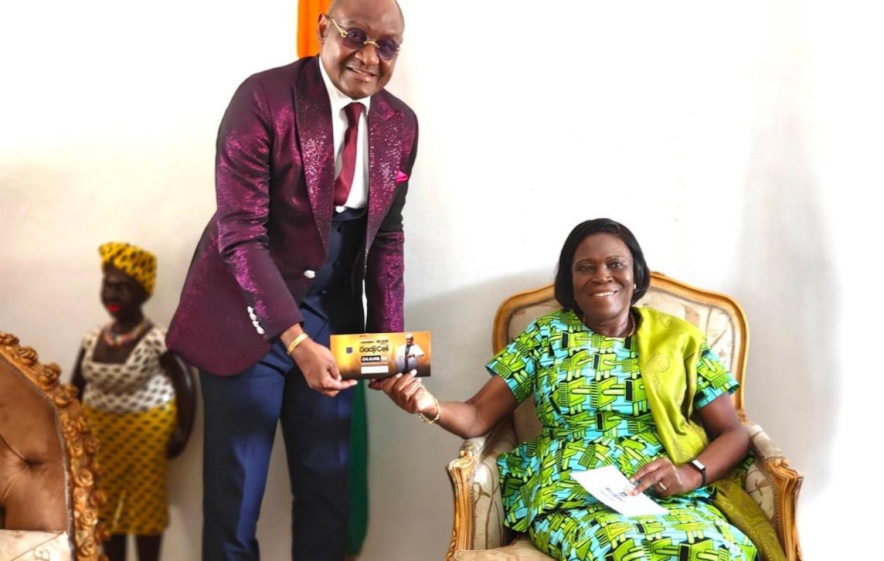 Jubilé des 40 ans : le “King” Gadji Celi convie Simone Ehivet à une célébration historique à Abidjan