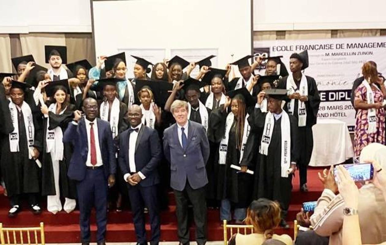 IEA-Abidjan : La 10e promotion baptisée sous le signe de la « stratégie des trois lignes de défense »