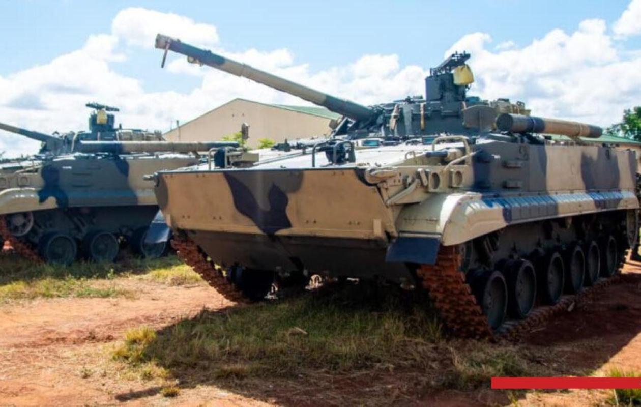 COOPÉRATION MILITAIRE – La Russie remet des chars et des équipements à l’armée malgache