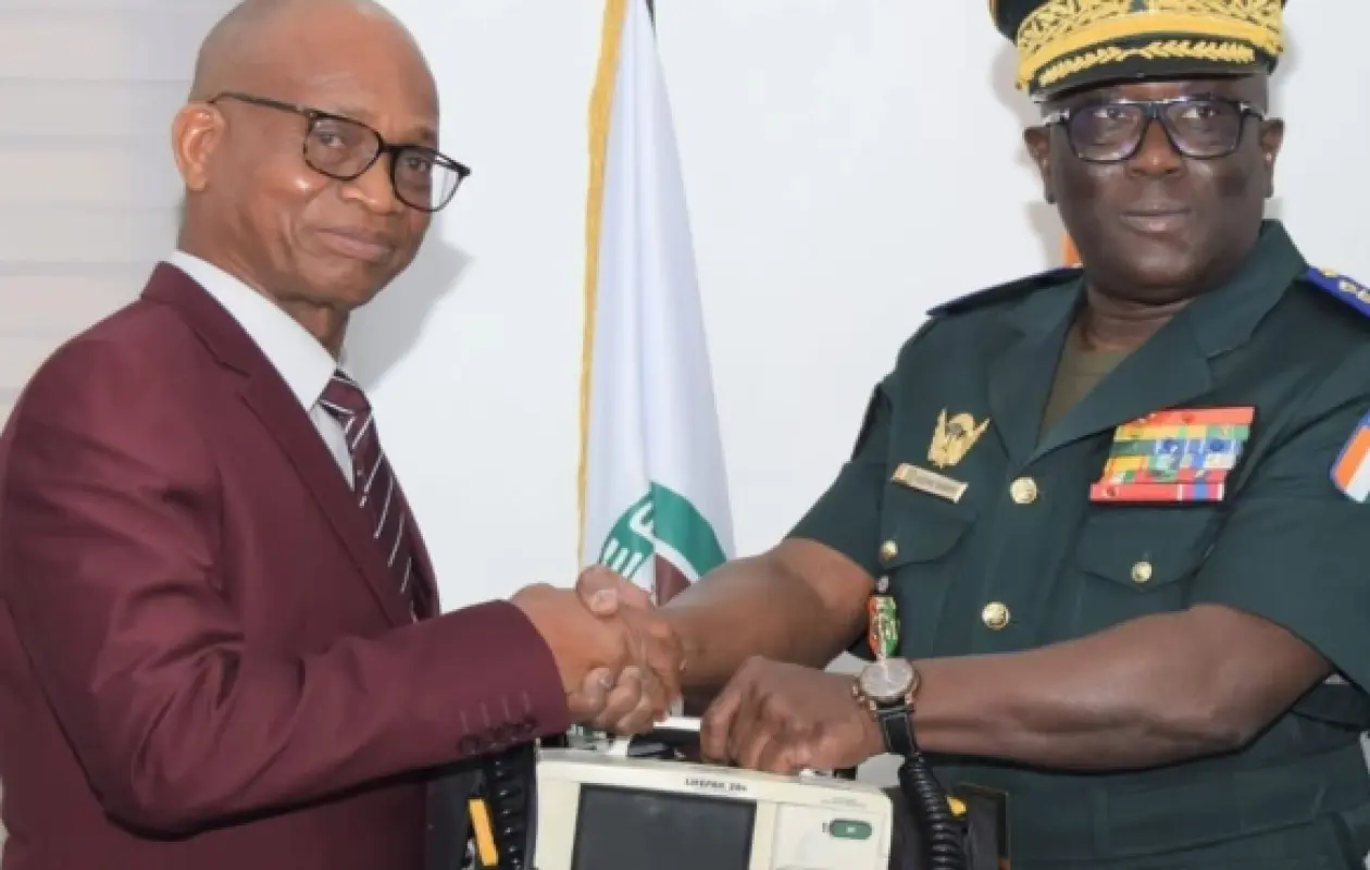 Coopération militaire : Les armées ivoiriennes reçoivent un don médical de 2 milliards de FCFA