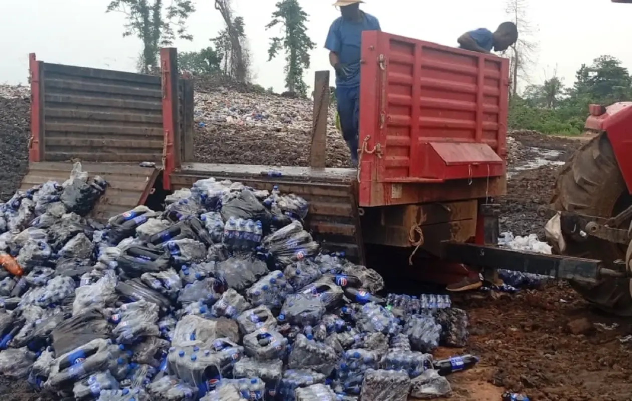 Daloa : Un opérateur économique sacrifie 6 tonnes de marchandises pour la santé publique