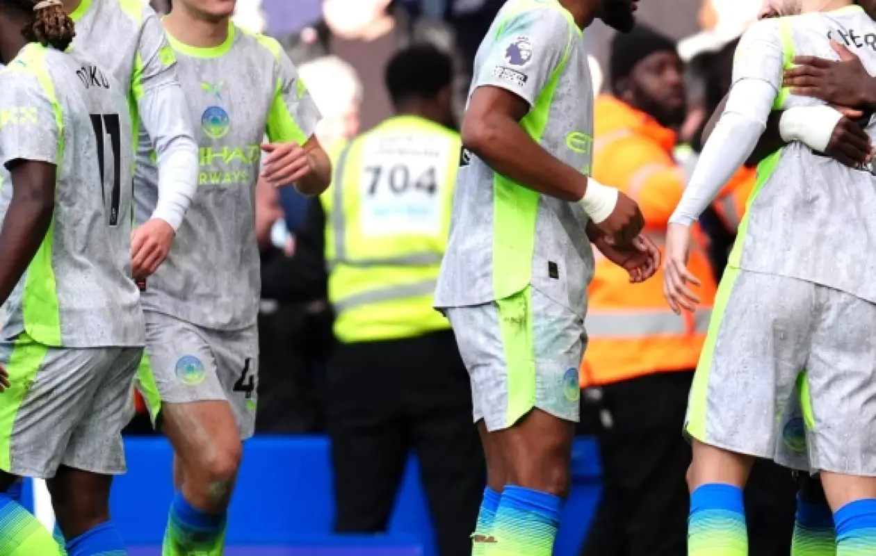 Premier League : City écrase Chelsea et met la pression sur Arsenal !