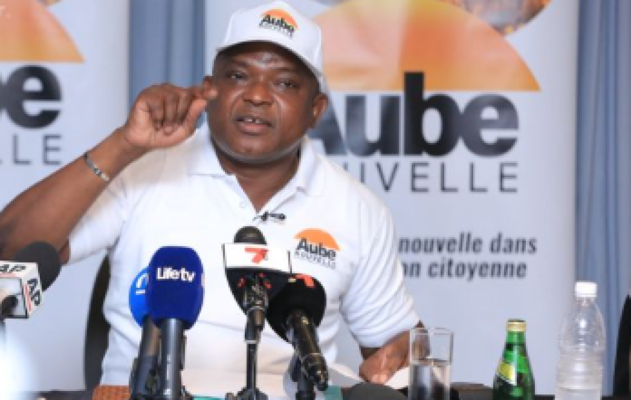 Forte mobilisation autour de la convention d’“Aube Nouvelle” qui devient un mouvement citoyen à vocation politique