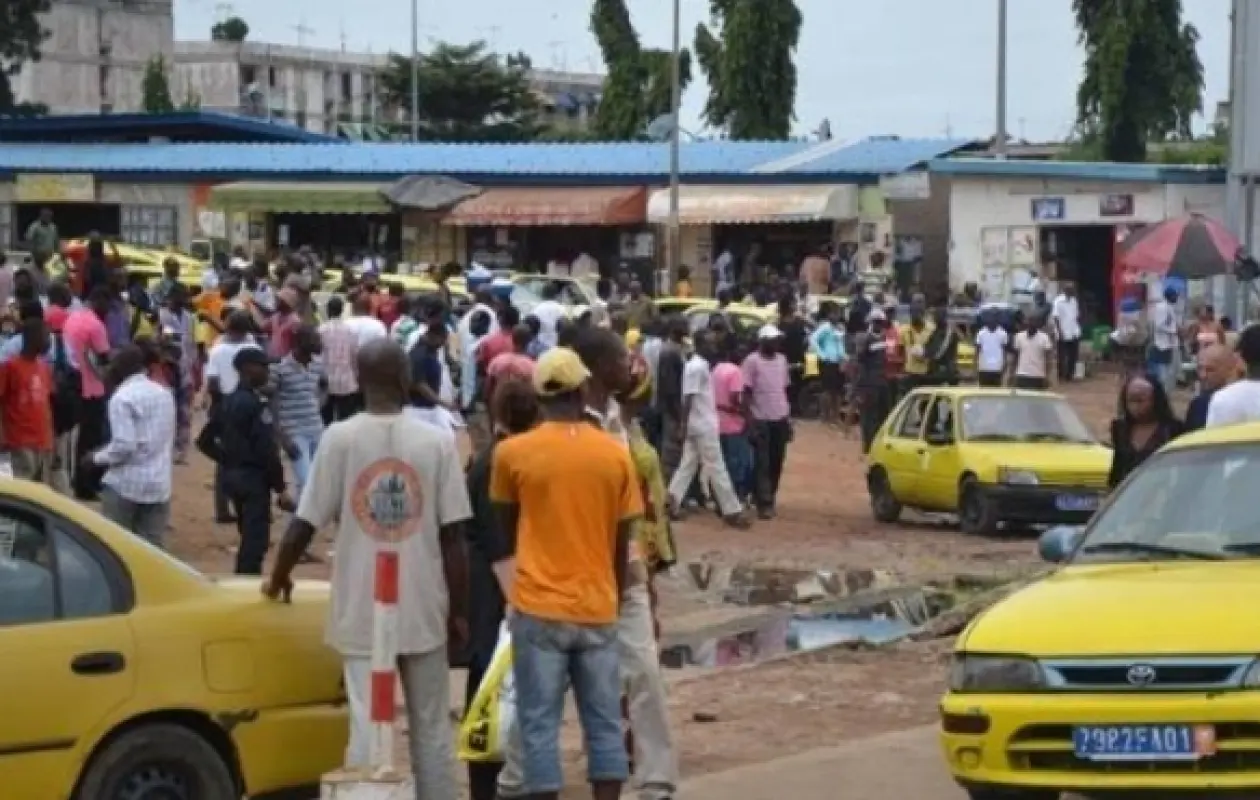 Cocody : Les "Wôrô-wôrô" en colère, la commune paralysée