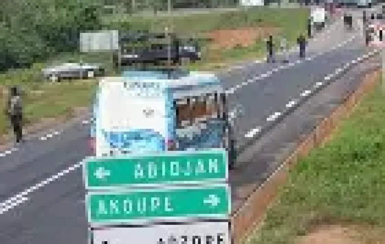 Adzopé : Une jeune fille grièvement blessée dans un accident au carrefour Celpaid